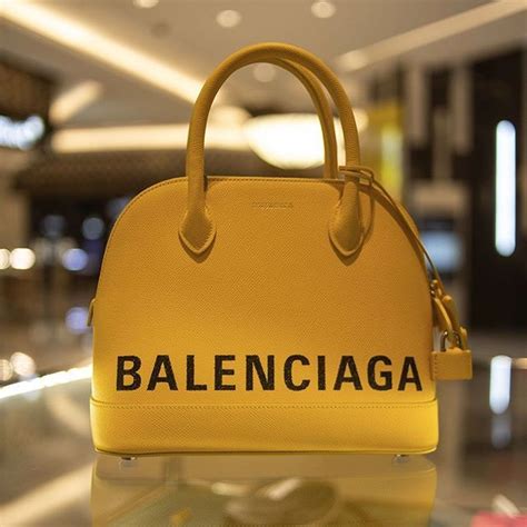 bolsas fendi palacio de hierro|Boutique FENDI El Palacio de Hierro Santa Fe Ciudad de México.